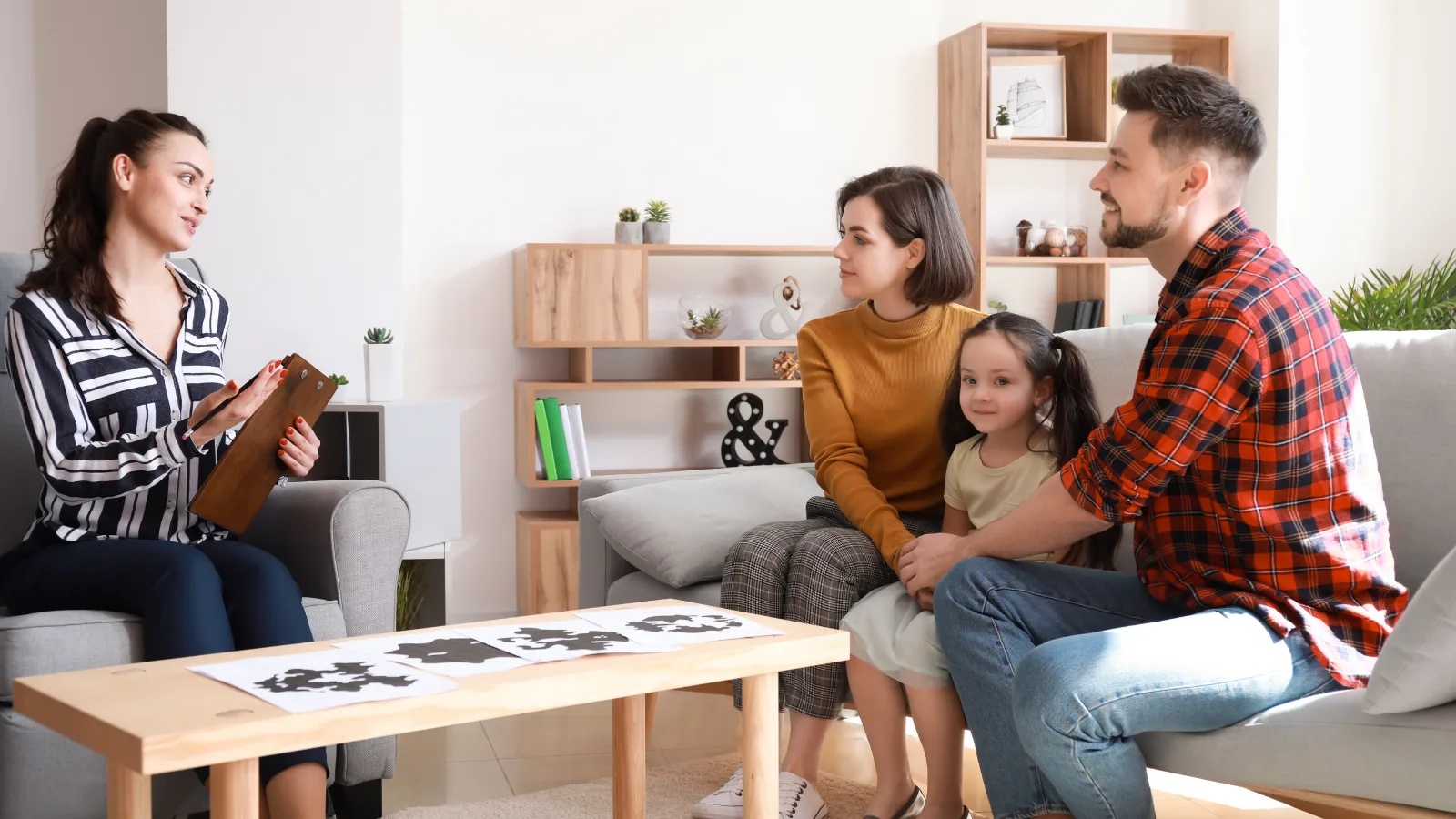 Aile Danışmanlığı Eğitimi (Uygulamalı Online Sertifika Programı)
