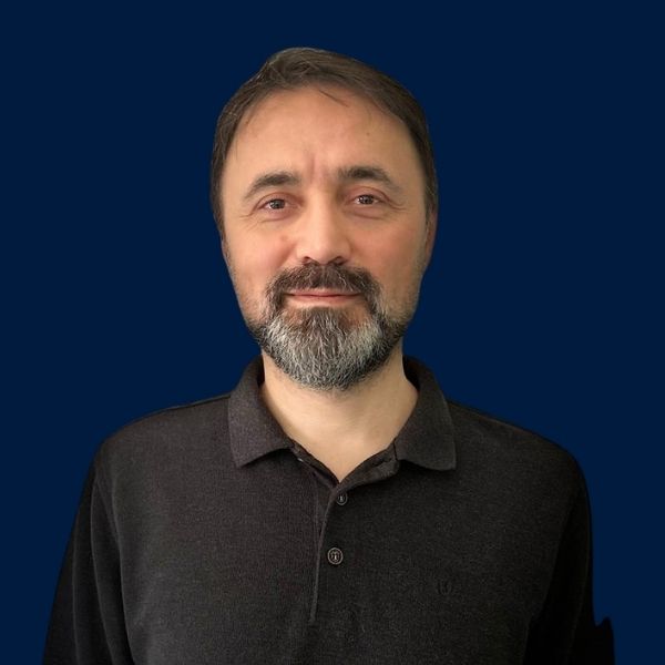 Dr. Murat Erkan
